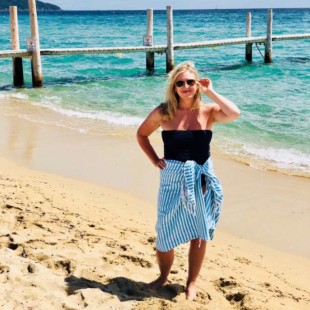 Meet your Posher, Becky